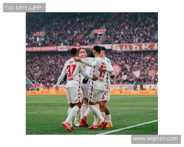 科隆遭遇连败,球迷怒斥主帅:何时才能下课?